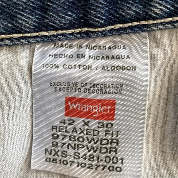 Wrangler Jeans Men’s 42x30 Blue Comfort Relaxed Fit Stone Wash Denim Cotton 42 - Picture 7 of 10
